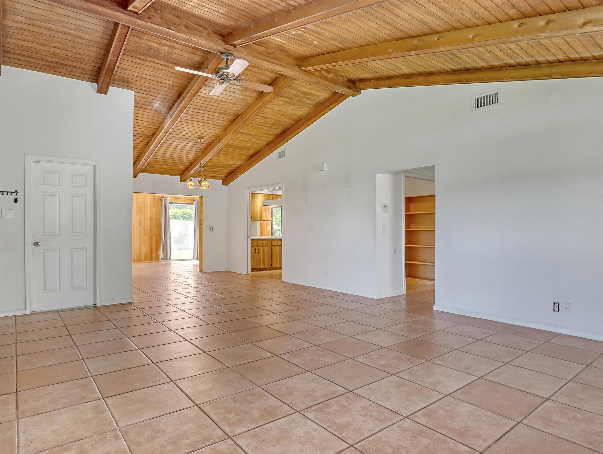 LAKE MANGO SHORES - Residential