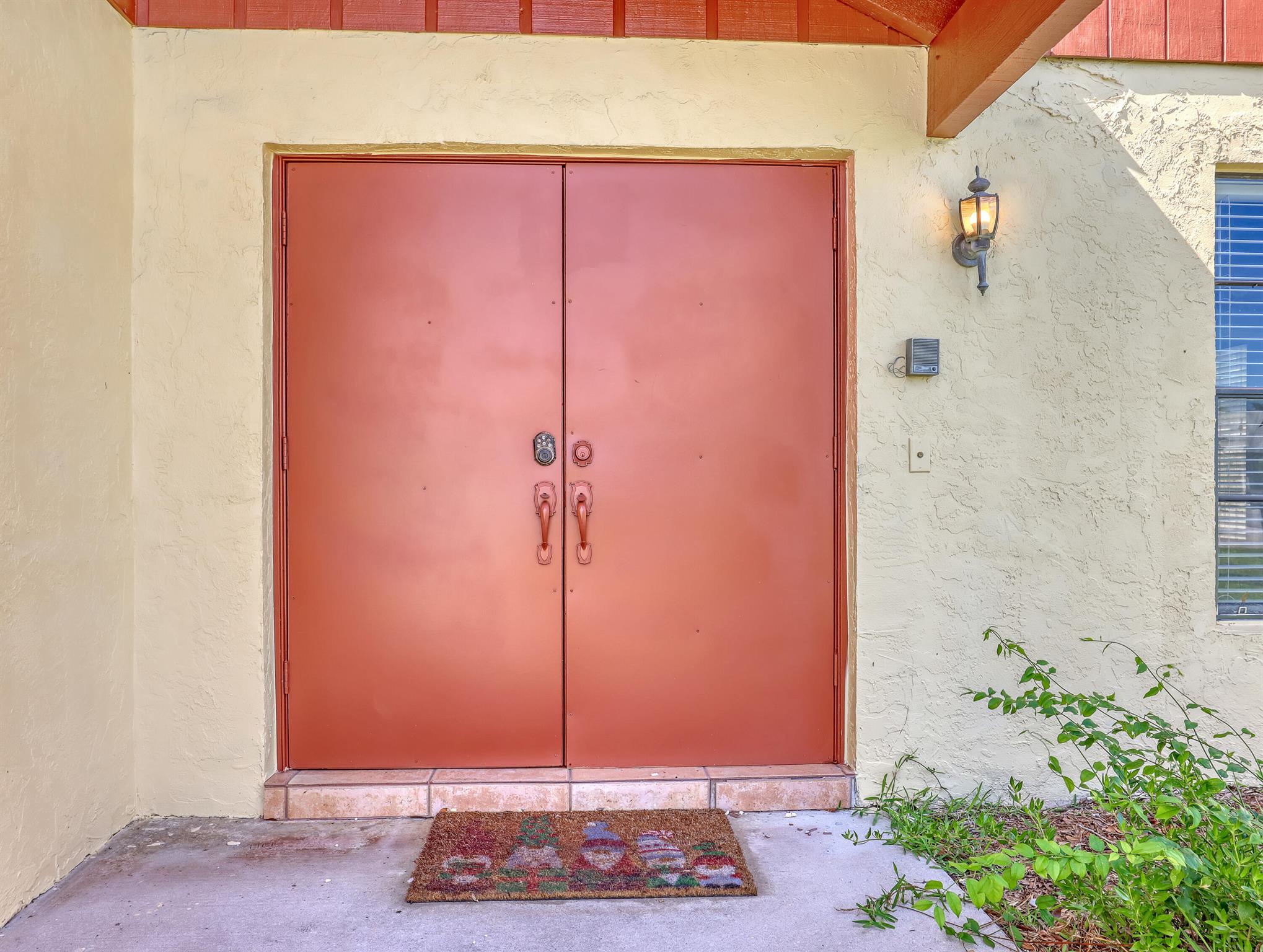 LAKE MANGO SHORES - Residential