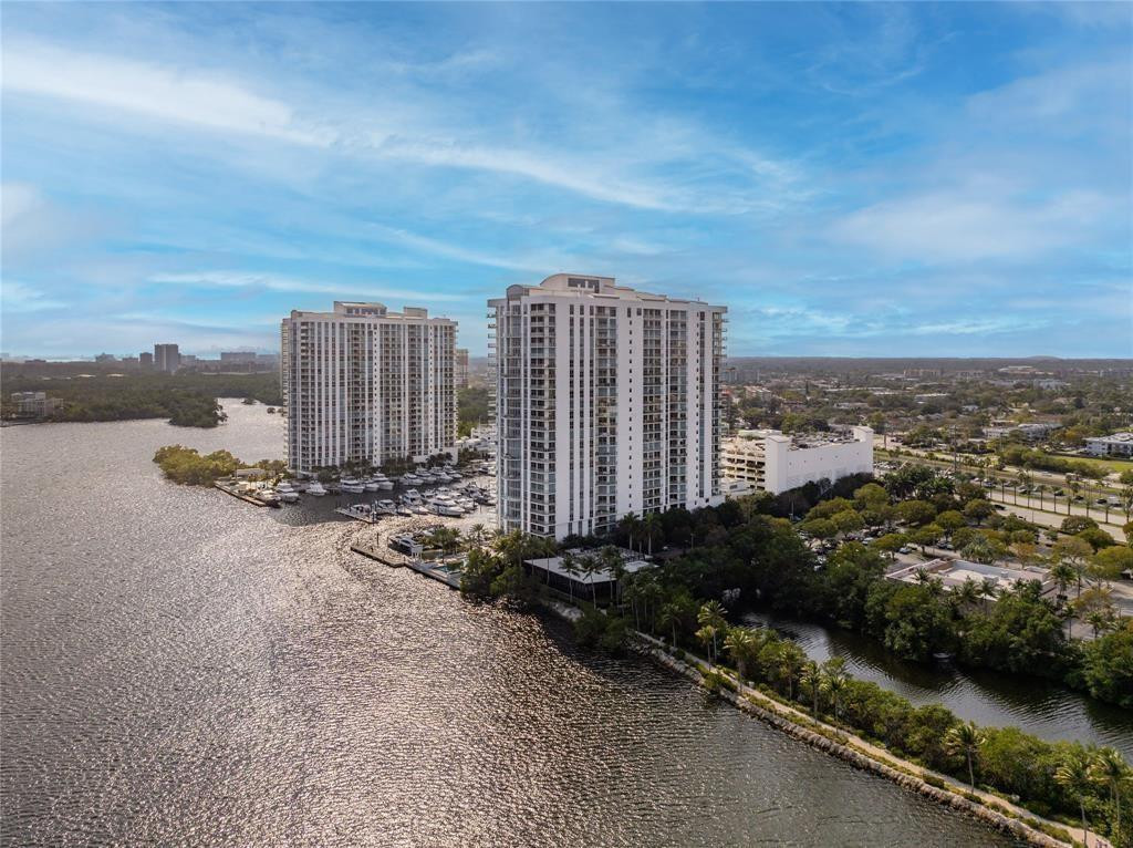 MARINA PALMS RESIDENCES N - Residential