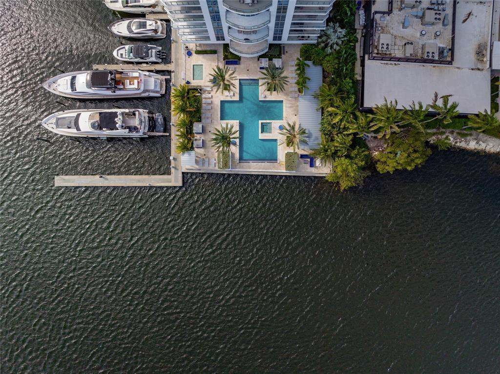 MARINA PALMS RESIDENCES N - Residential