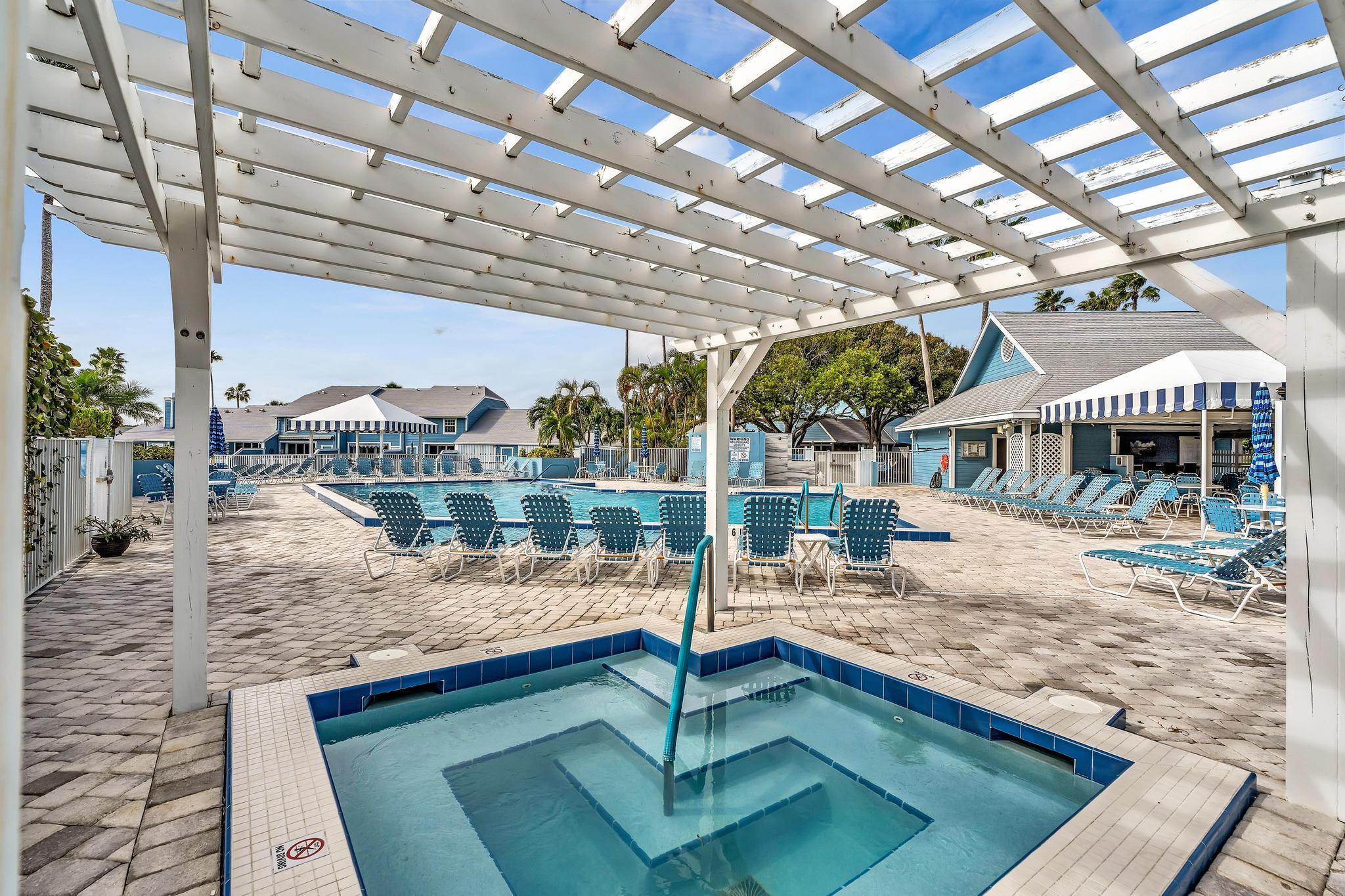 VILLAS OF OCEAN DUNES - Residential