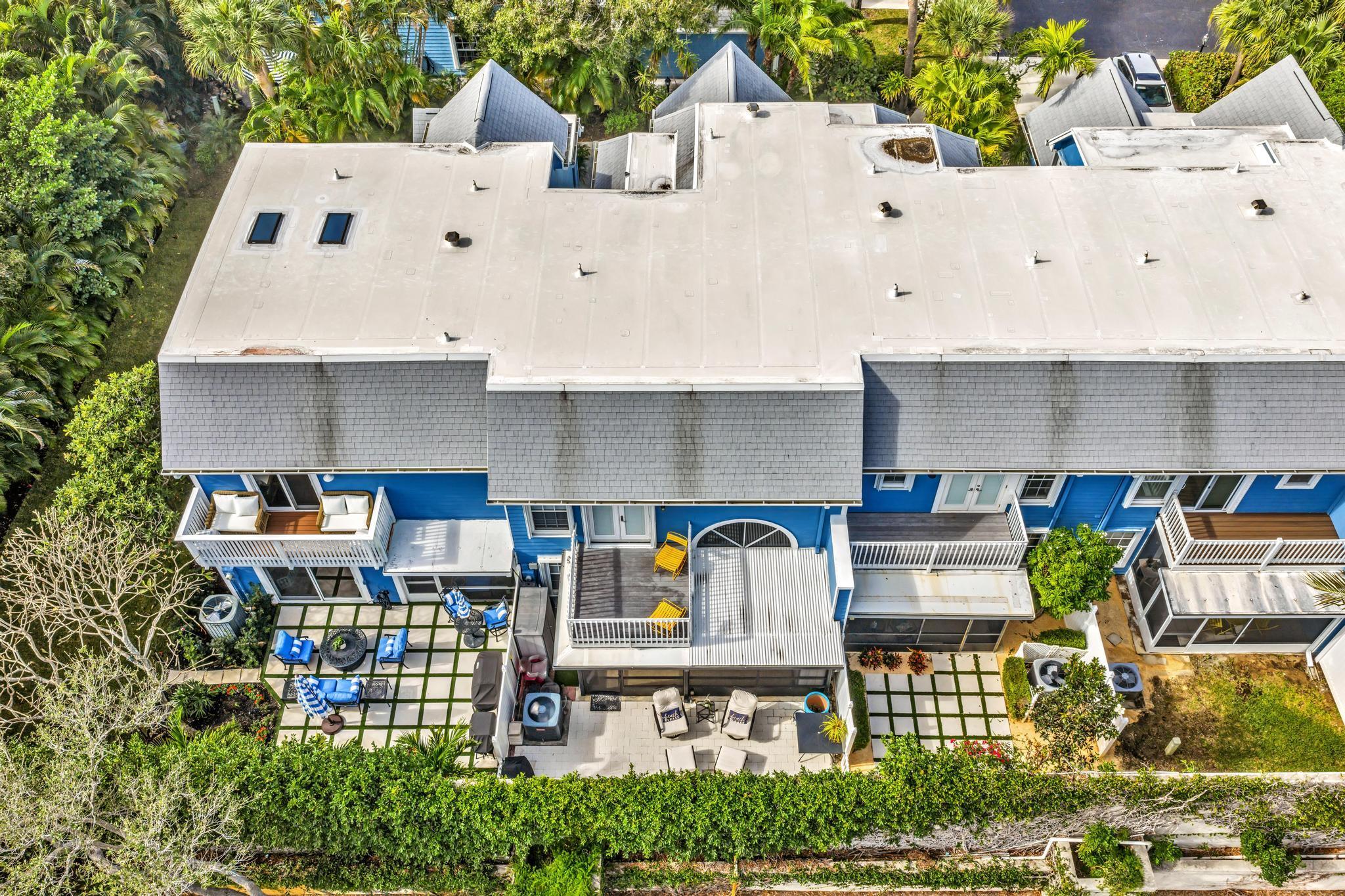 VILLAS OF OCEAN DUNES - Residential