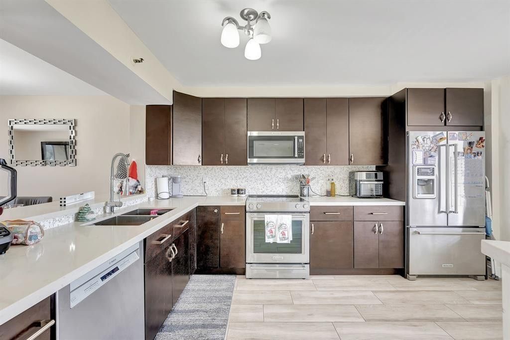 Photo of 2200 S Cypress Bend Drive #905, Pompano Beach, FL 33069 (MLS # F10555925)