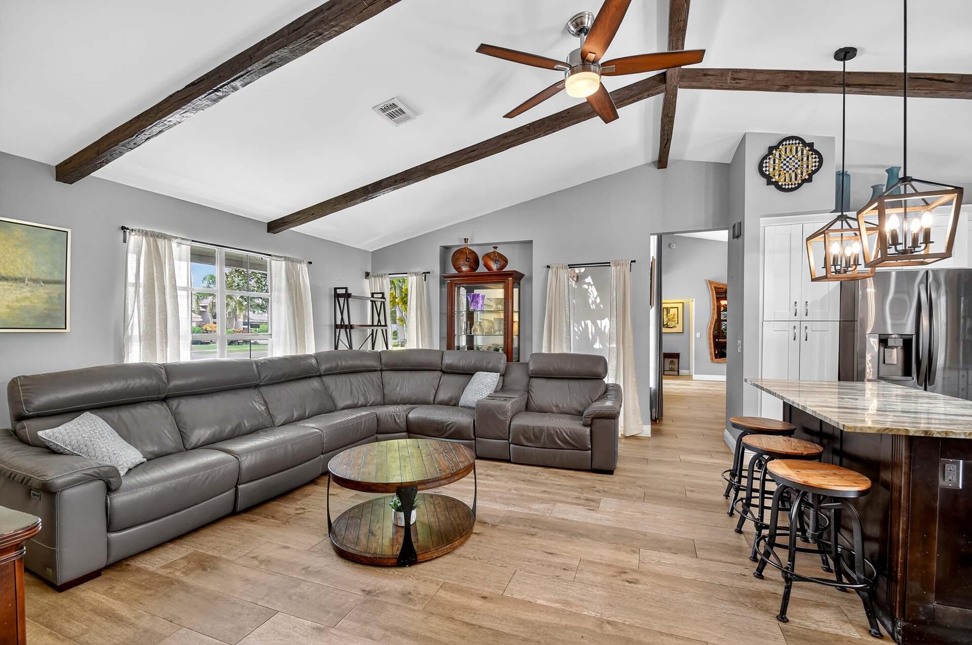 GREENVIEW SHORES 2 OF WEL - Residential