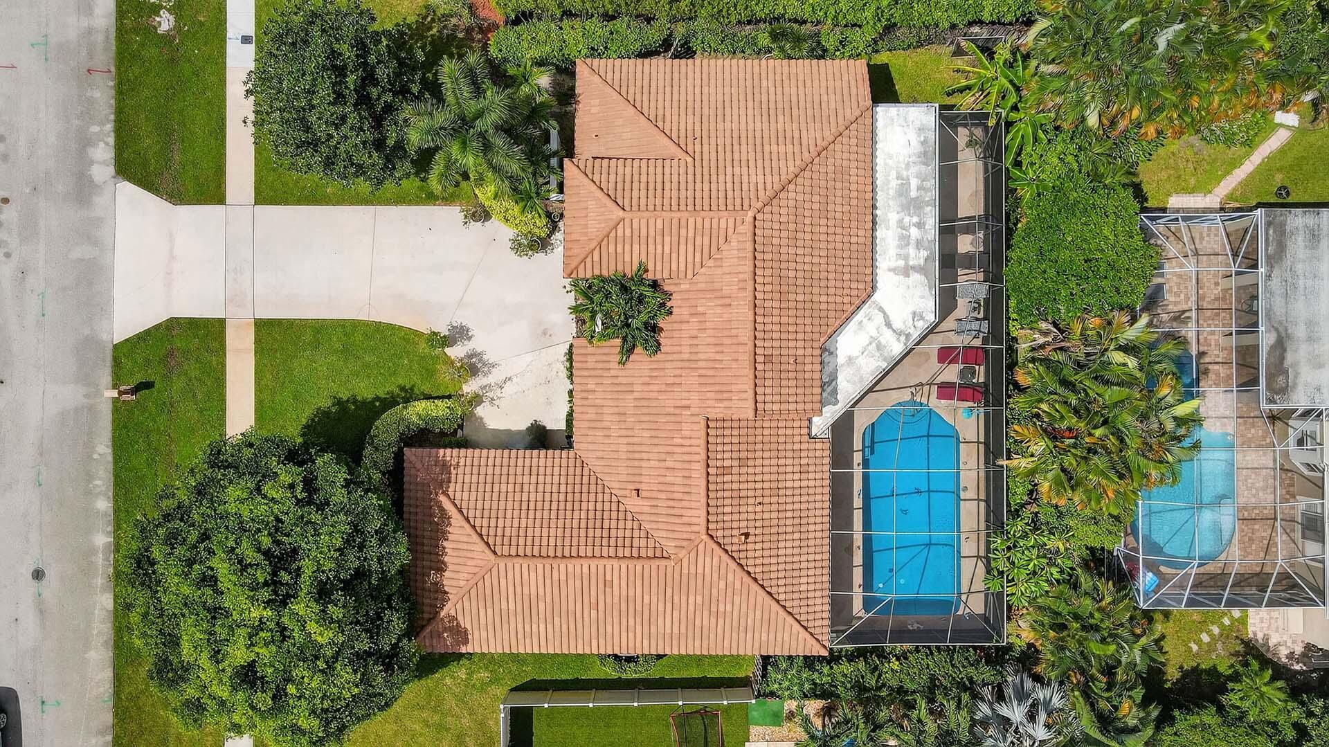 GREENVIEW SHORES 2 OF WEL - Residential