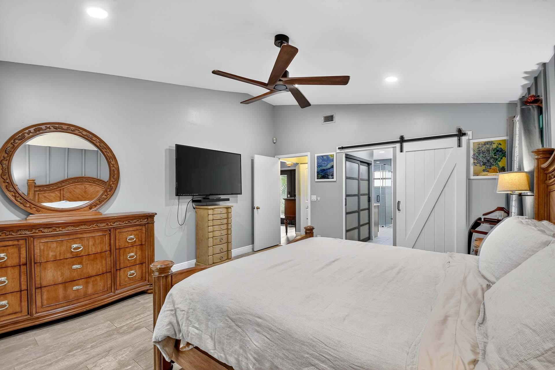 GREENVIEW SHORES 2 OF WEL - Residential