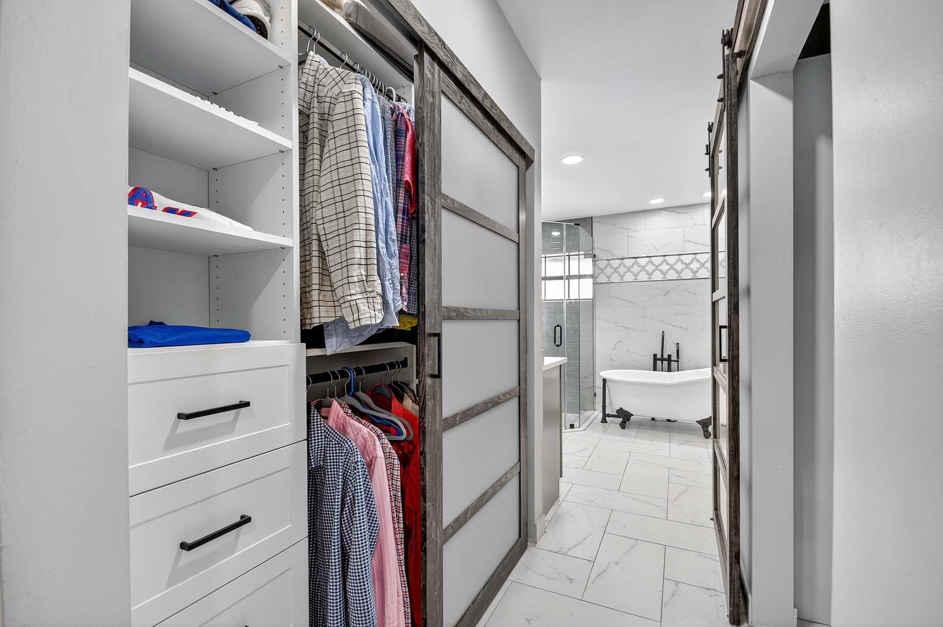 GREENVIEW SHORES 2 OF WEL - Residential