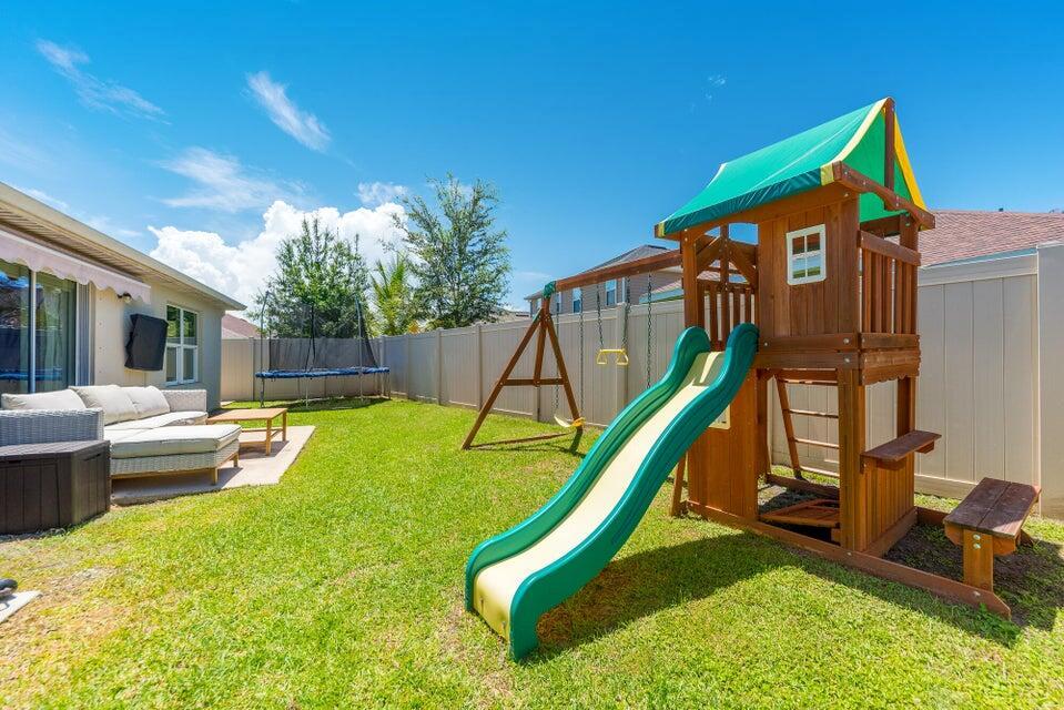 PINE TRACE THIRD REPLAT - Residential Lease