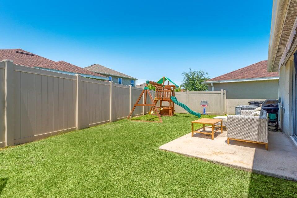 PINE TRACE THIRD REPLAT - Residential Lease