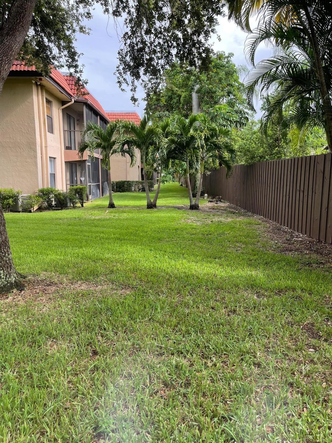 Woods at Boca Del Mar - Residential