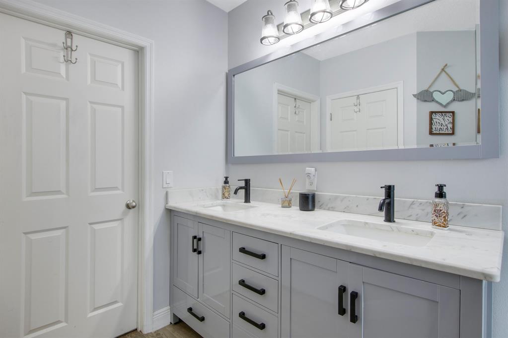 HUNTINGTON PLACE SUB - Residential