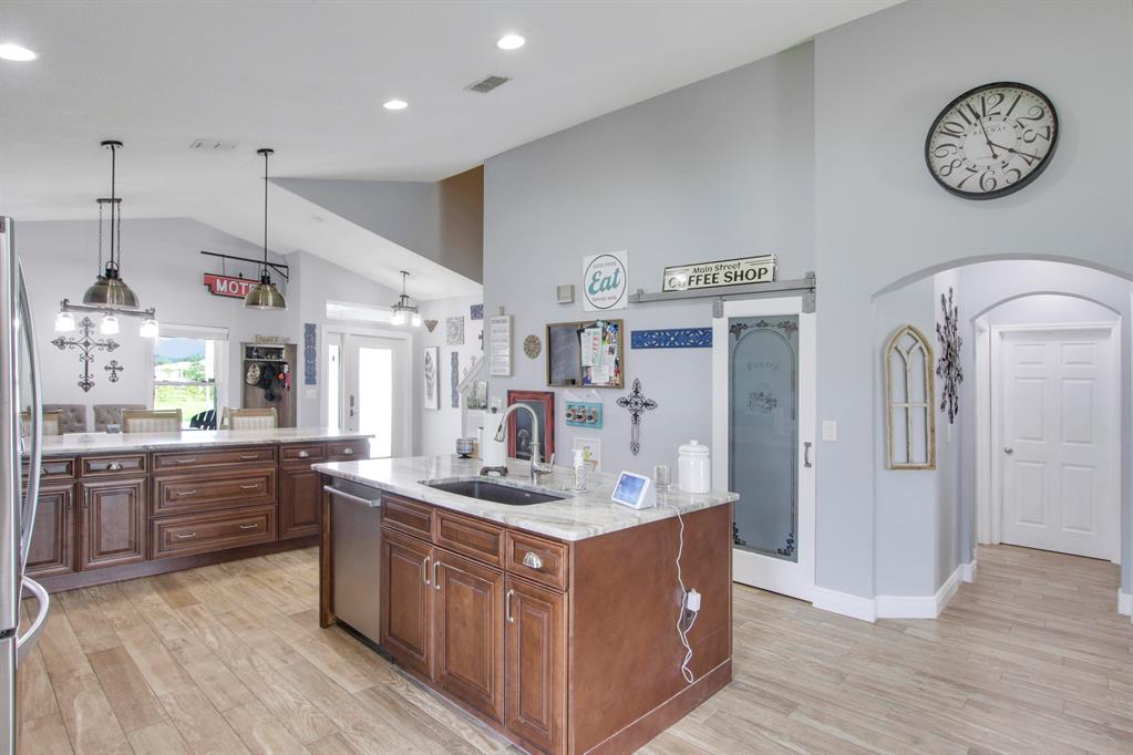 HUNTINGTON PLACE SUB - Residential