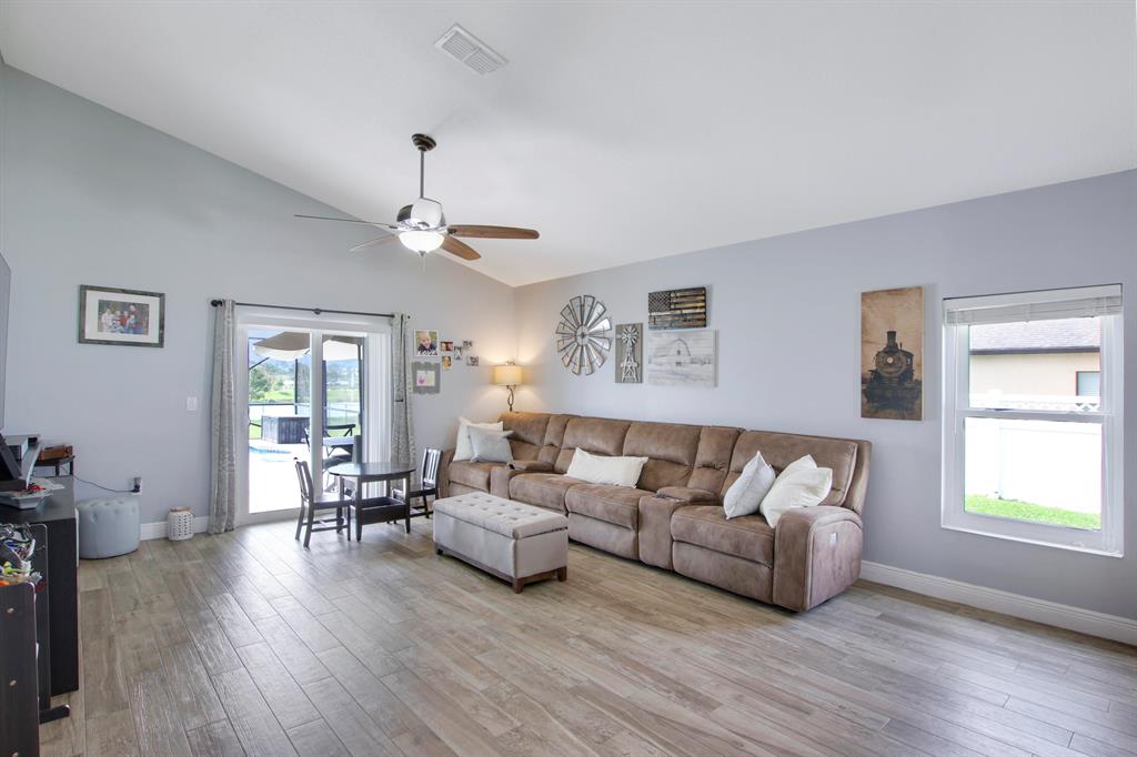 HUNTINGTON PLACE SUB - Residential