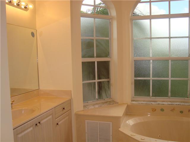 OLYMPIA - Residential Lease