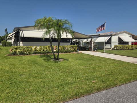 Property photo of 8020 Se Shenandoah Drive, Hobe Sound, FL 33455