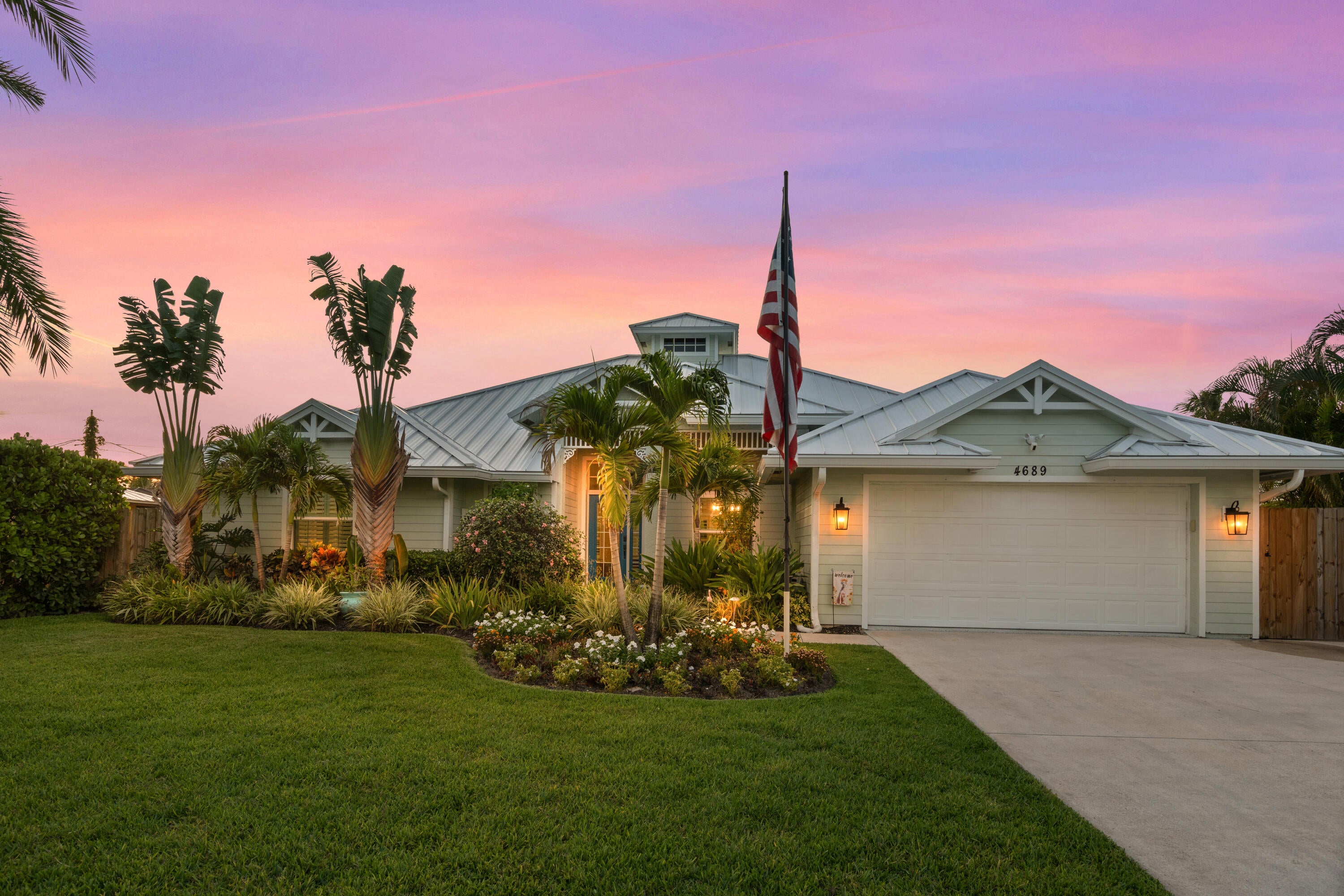4689 SE Glen Ridge Trail