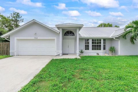 A home in Loxahatchee