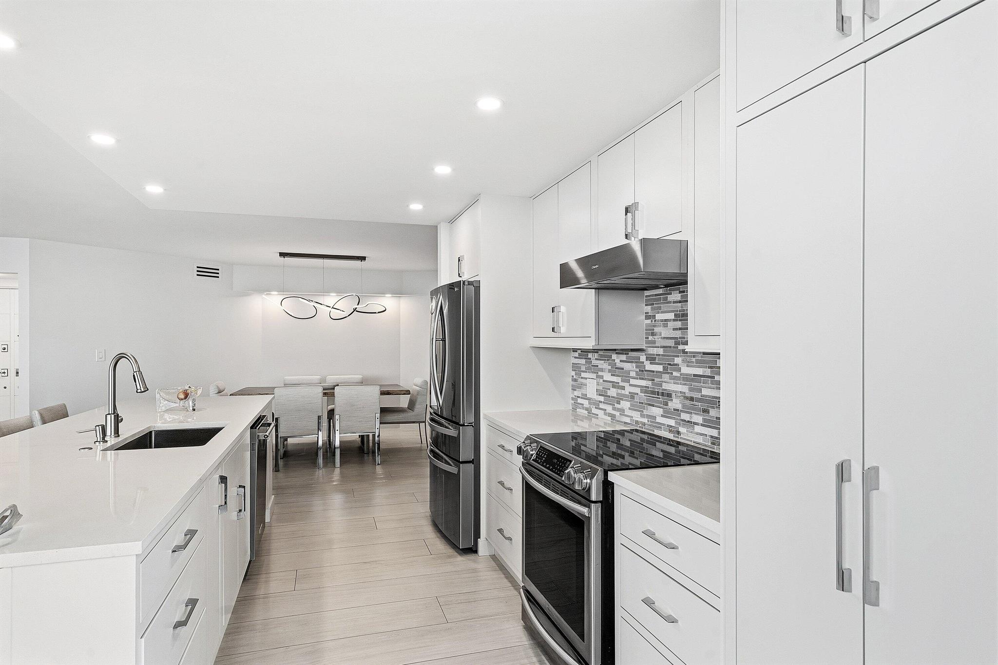 CHALFONTE - Residential