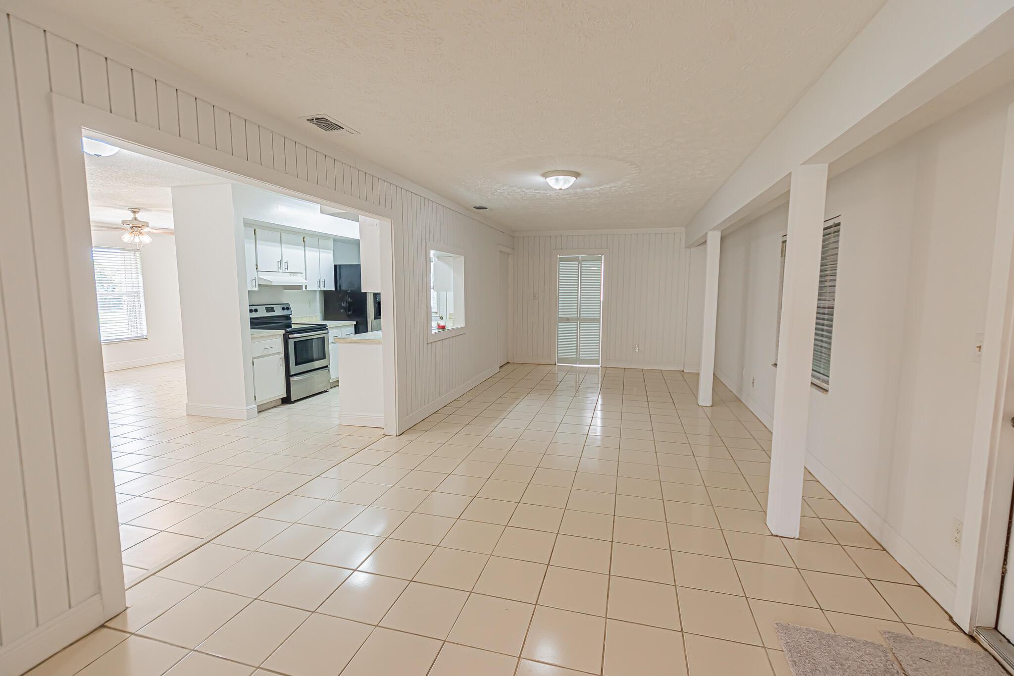 PORT ST LUCIE SECTION 3 - Residential