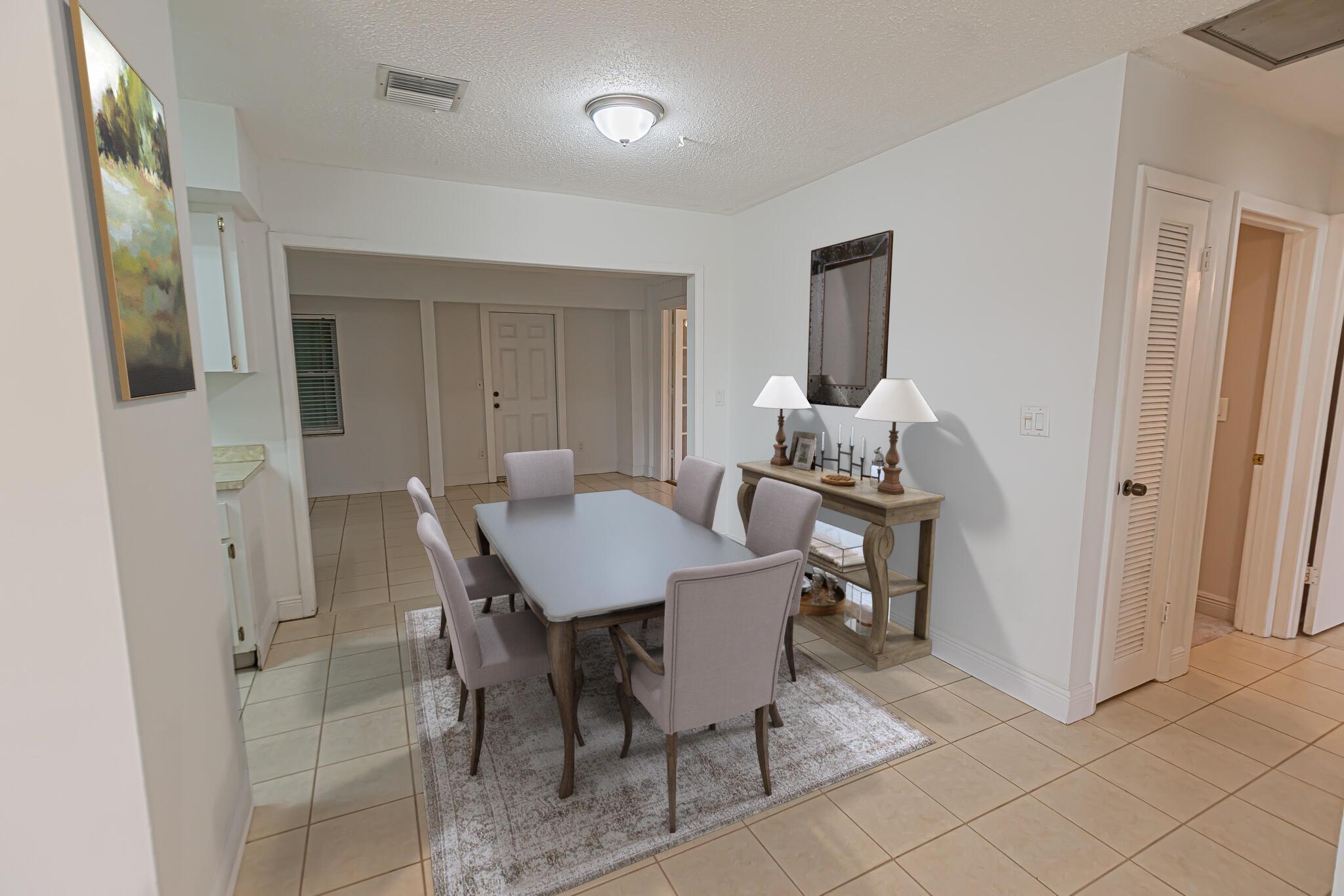 PORT ST LUCIE SECTION 3 - Residential