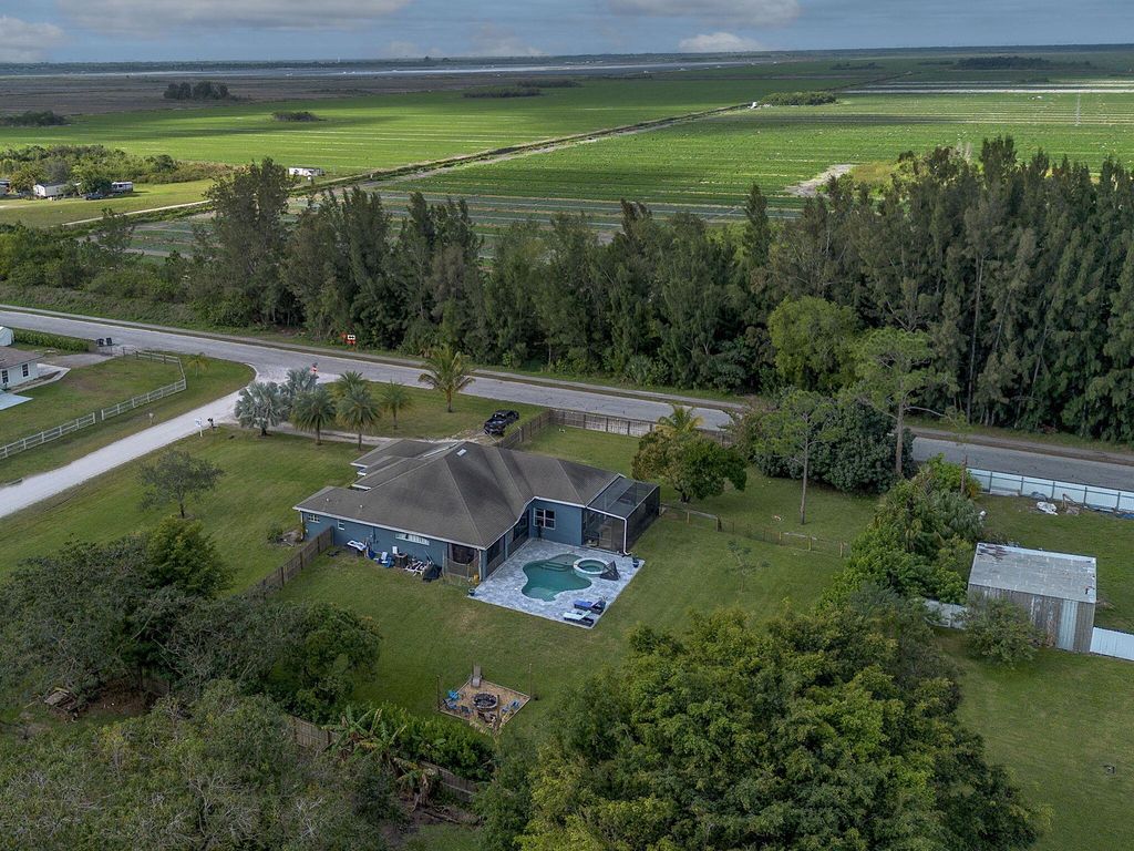 Photo of 17975 83rd Place N, Loxahatchee, FL 33470 (MLS # R10957628)