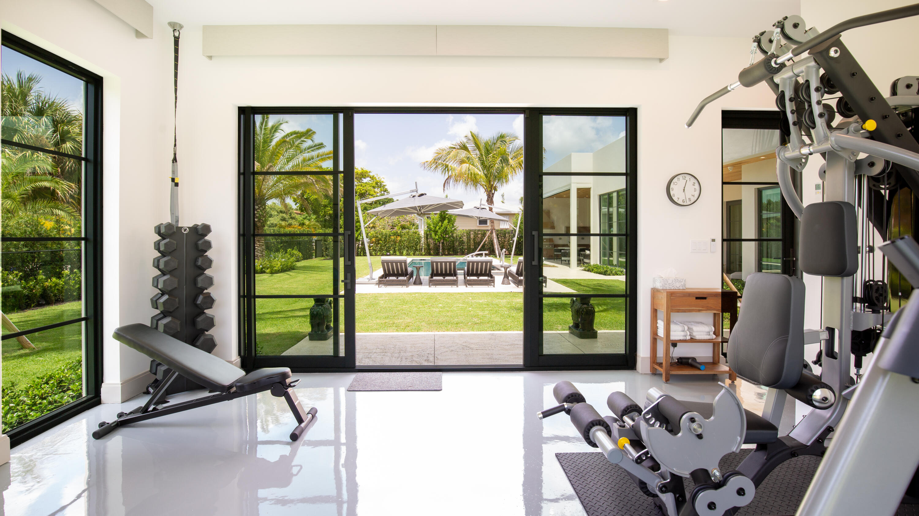 BEACH SHORES - Residential