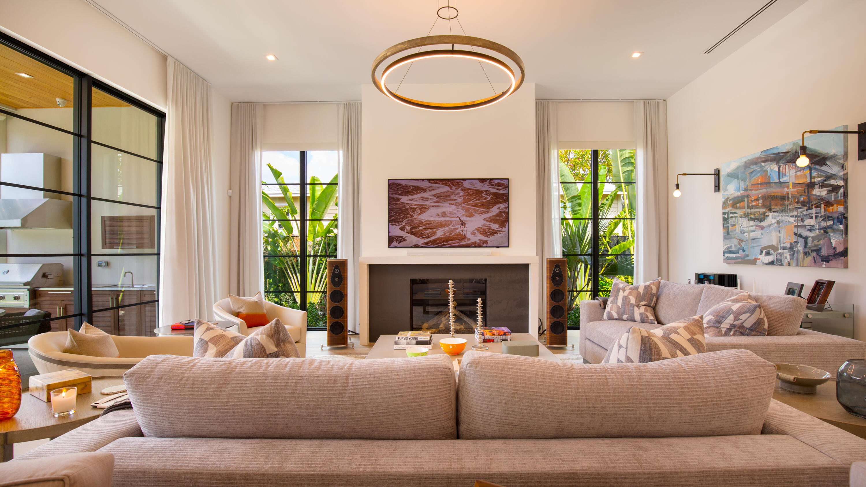 BEACH SHORES - Residential