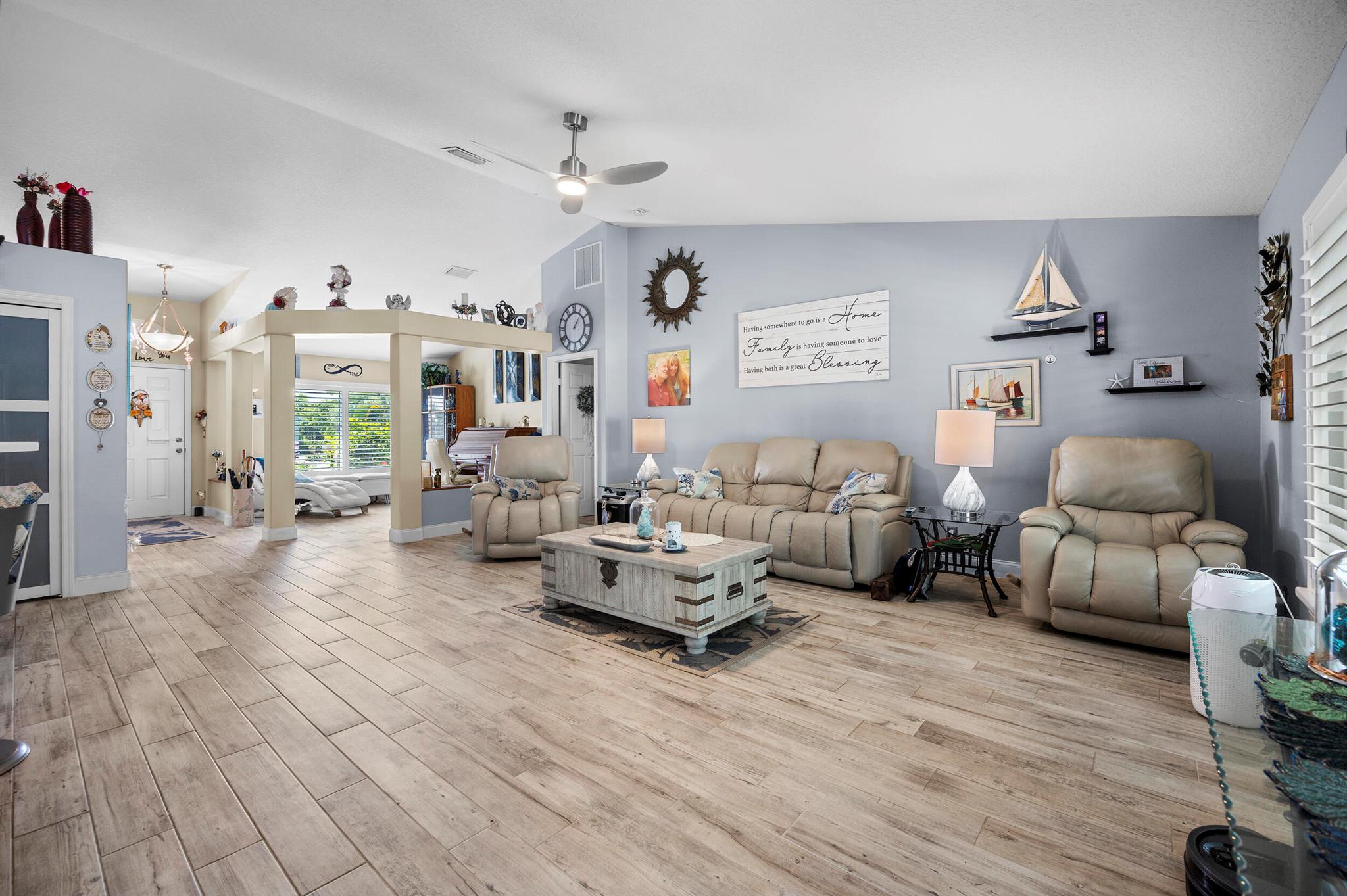 PORT ST LUCIE SECTION 15 - Residential