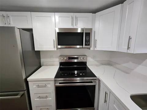 1025 S Flagler Avenue Unit 803, Pompano Beach, FL 33060 - MLS#: F10504215