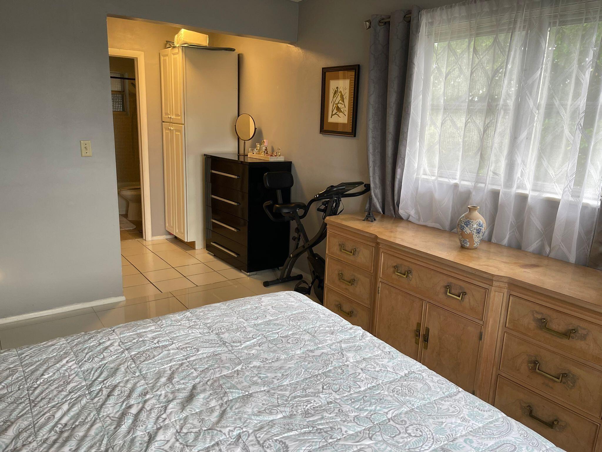 PARK SOUTH ELEVEN INC CONDO - Residential