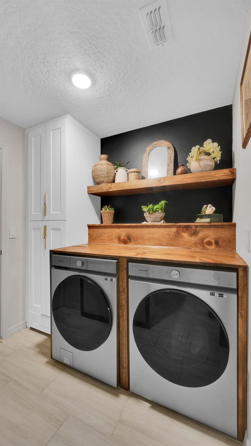 PORT ST LUCIE SECTION 33 - Residential