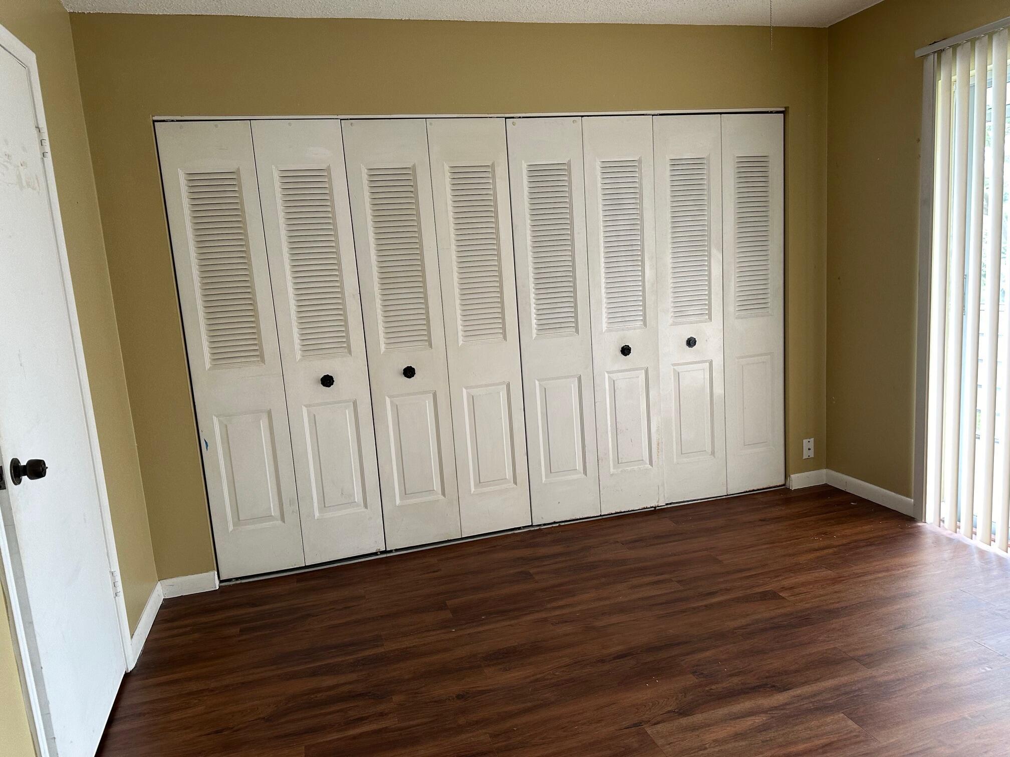 KENT CONDOS - Residential Lease