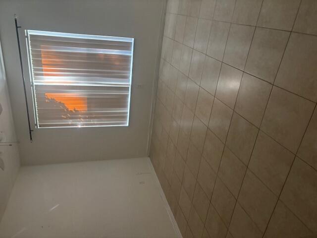 ROSEMONT CONDO - Residential Lease