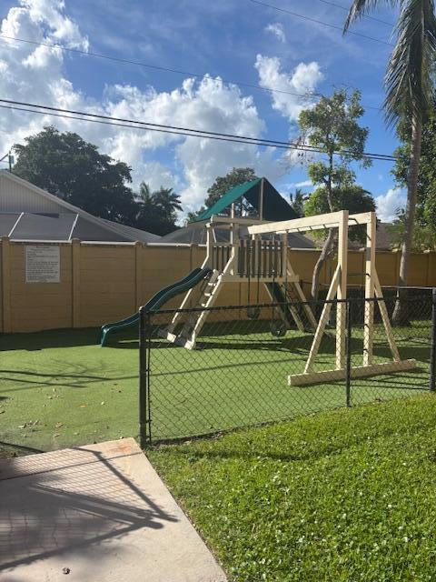 ROSEMONT CONDO - Residential Lease