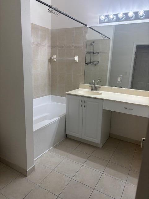 ROSEMONT CONDO - Residential Lease