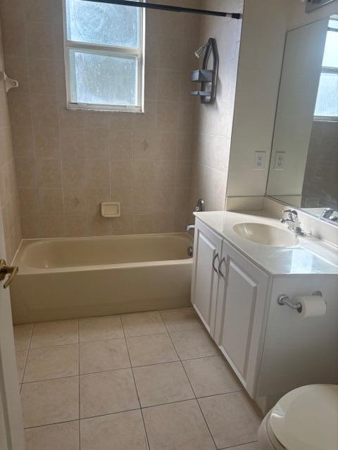 ROSEMONT CONDO - Residential Lease