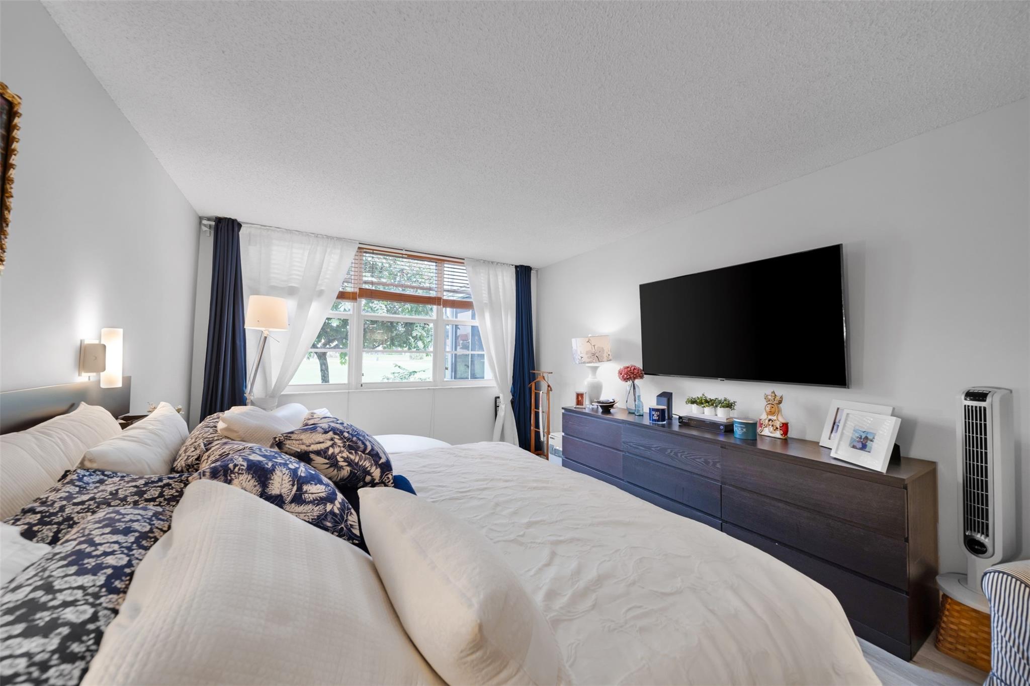 PALM AIRE CC - Residential