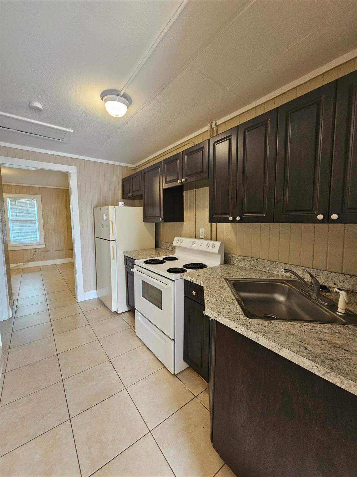 INLET CITY - Residential Lease