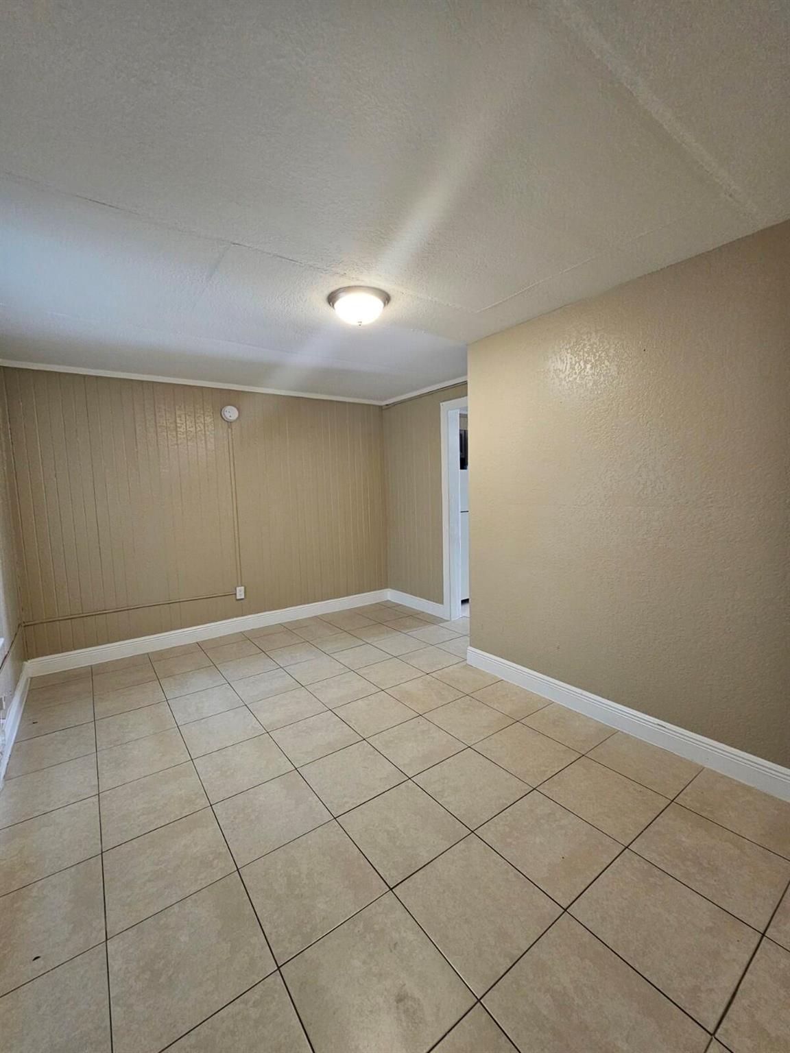 INLET CITY - Residential Lease