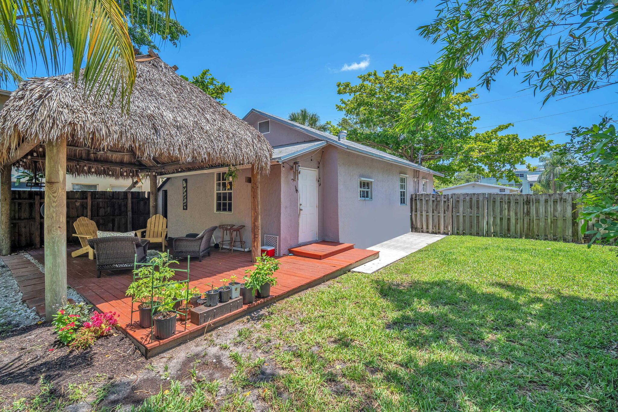 1005 SW 15 Terrace