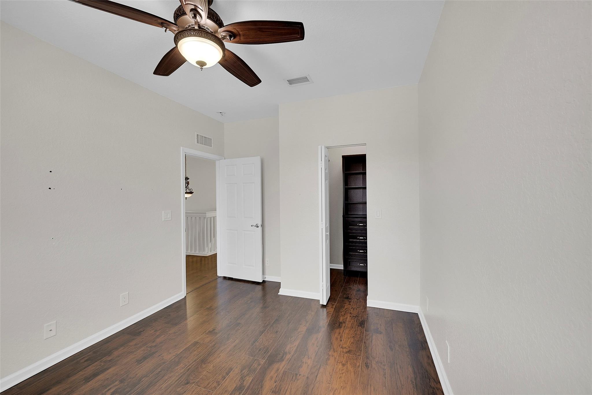 KNOLLWOOD PUD - Residential Lease