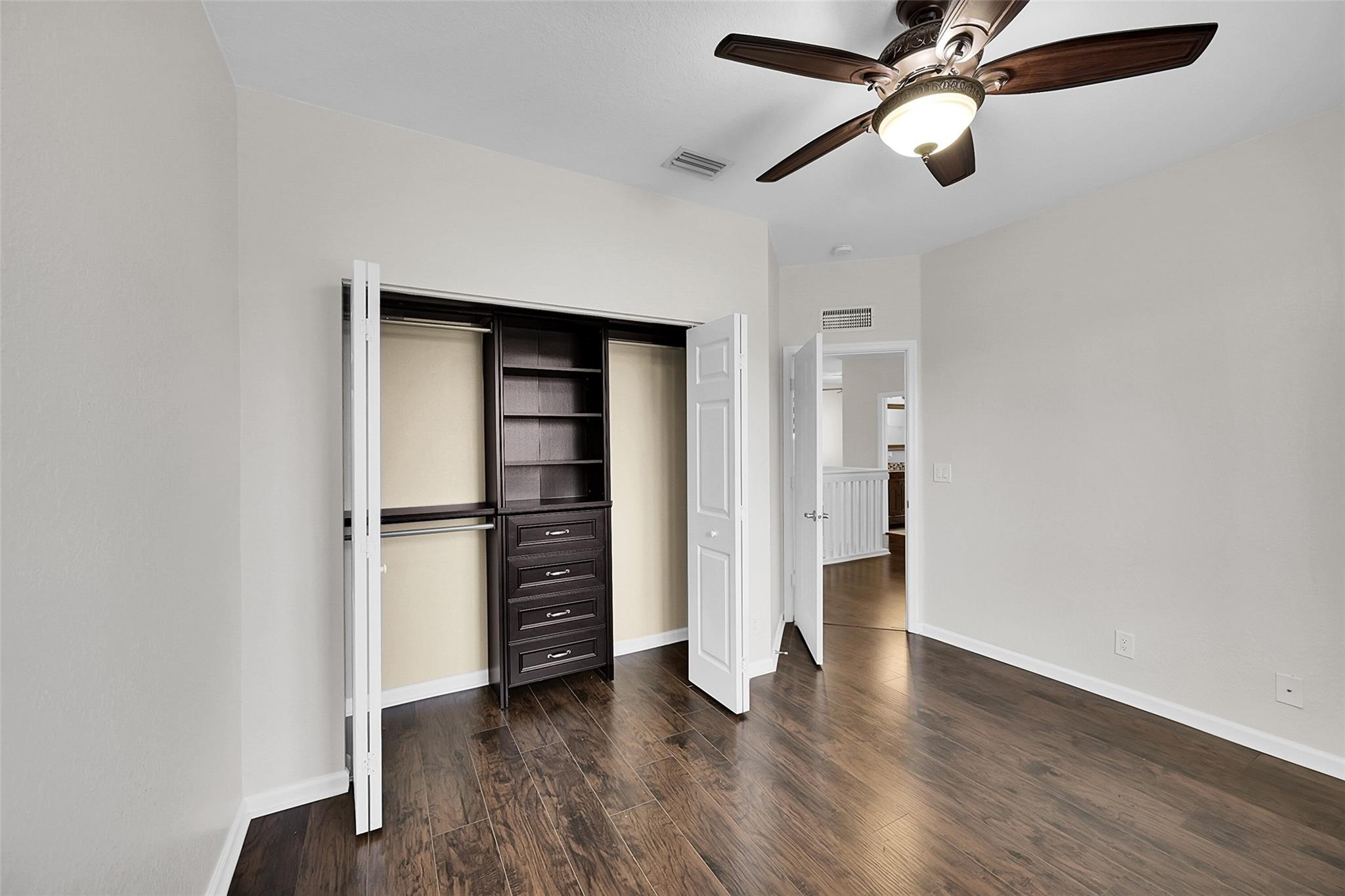 KNOLLWOOD PUD - Residential Lease