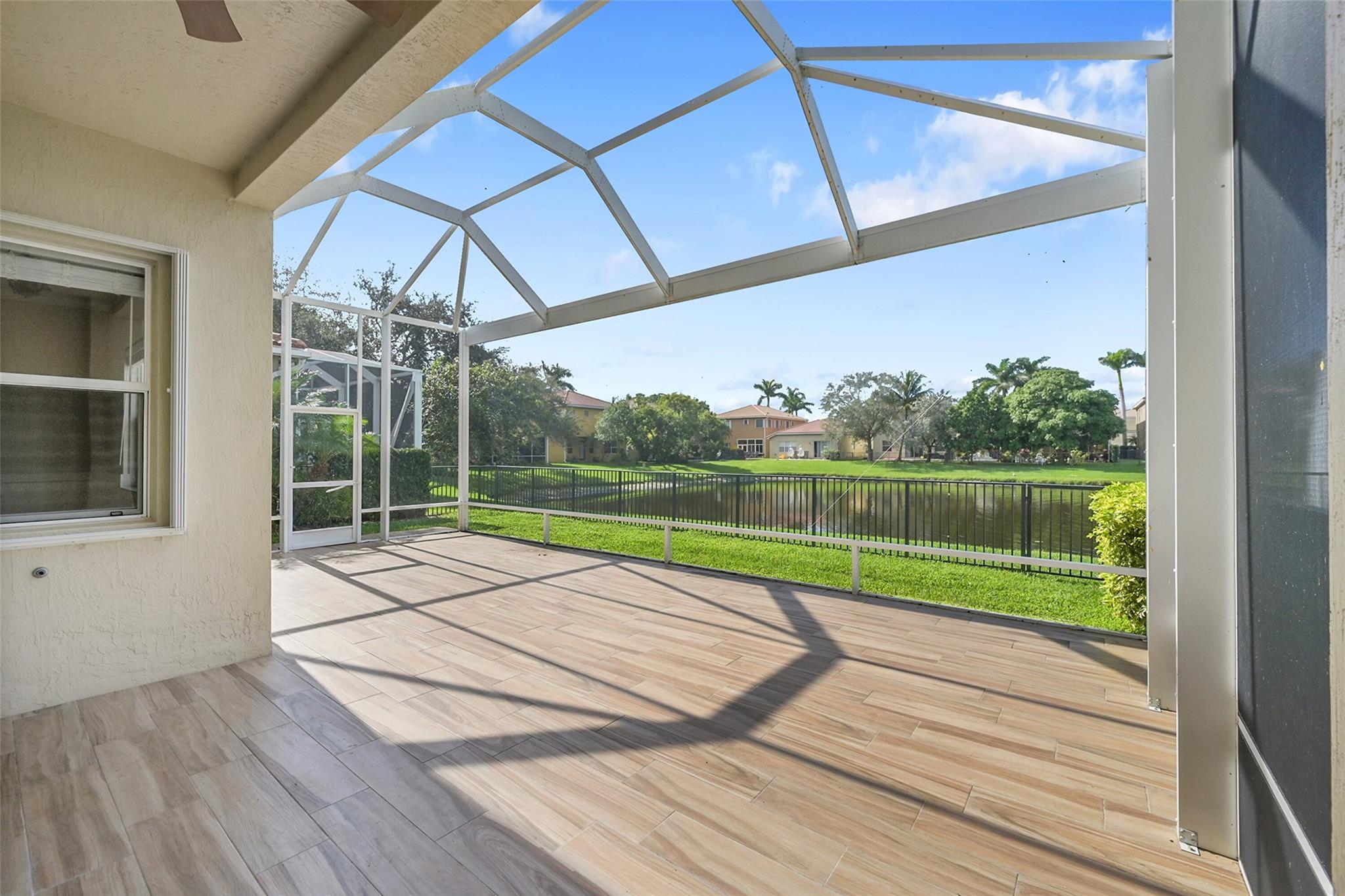 KNOLLWOOD PUD - Residential Lease