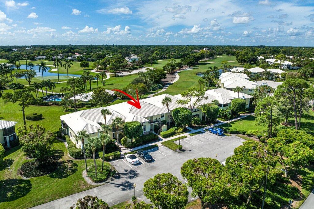 Photo of 3707 Quail Ridge Drive #Bobwhite B, Boynton Beach, FL 33436 (MLS # R10902274)