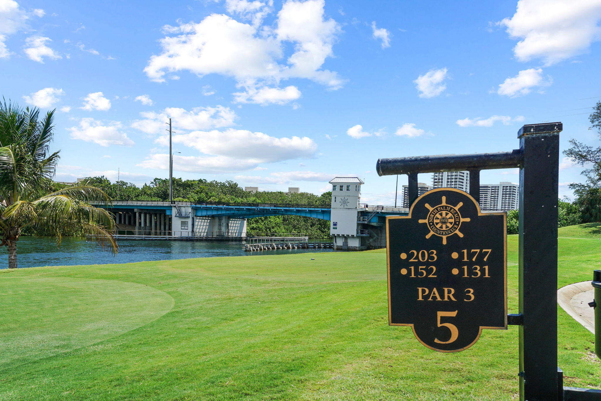 NORTH PALM BEACH VILLAGE OF 3 - Residential