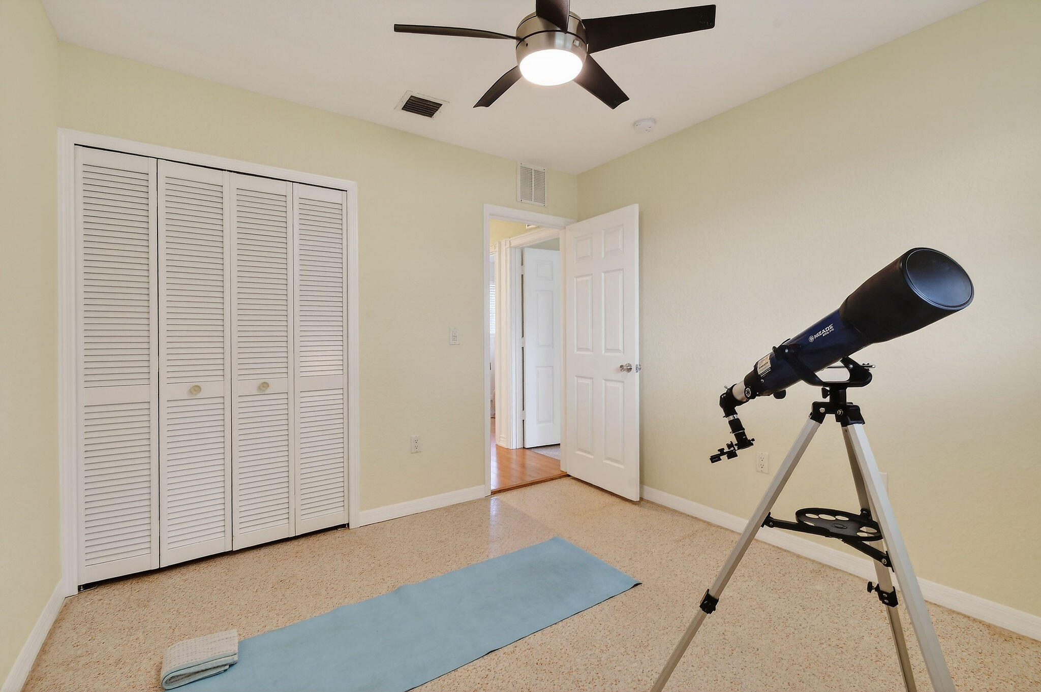 NORTH PALM BEACH VILLAGE OF 3 - Residential