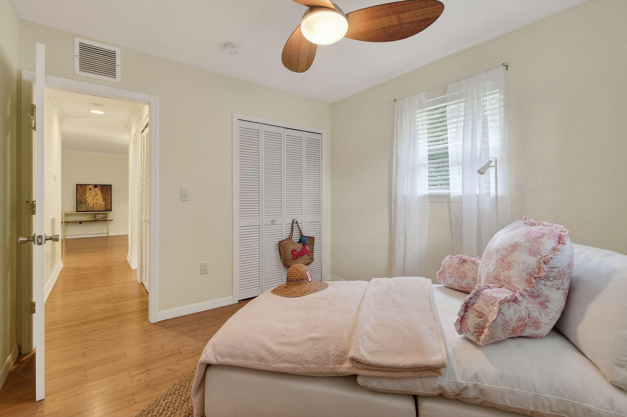 NORTH PALM BEACH VILLAGE OF 3 - Residential