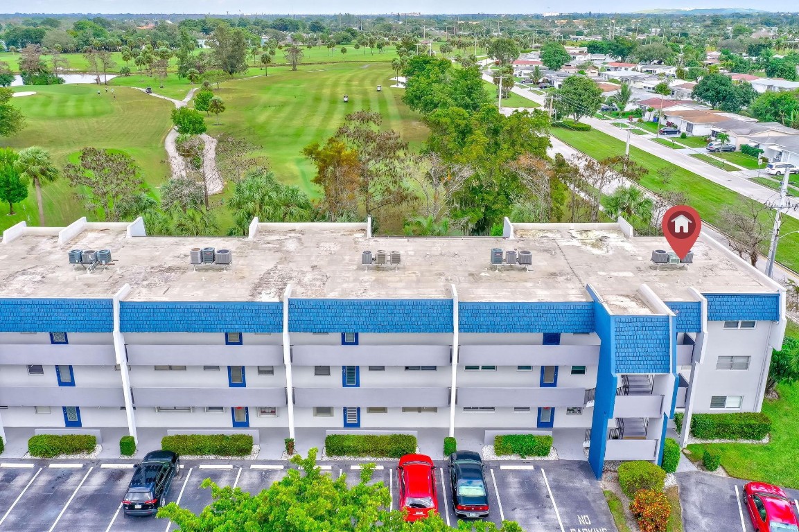 ORIOLE GOLF & TENNIS CLUB - Residential