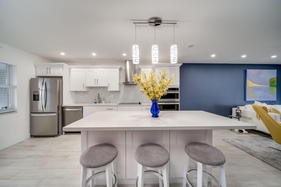 ORIOLE GOLF & TENNIS CLUB - Residential