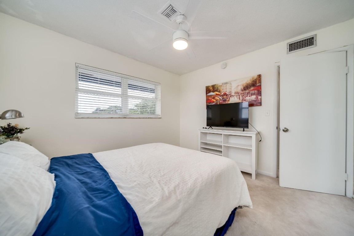 ORIOLE GOLF & TENNIS CLUB - Residential
